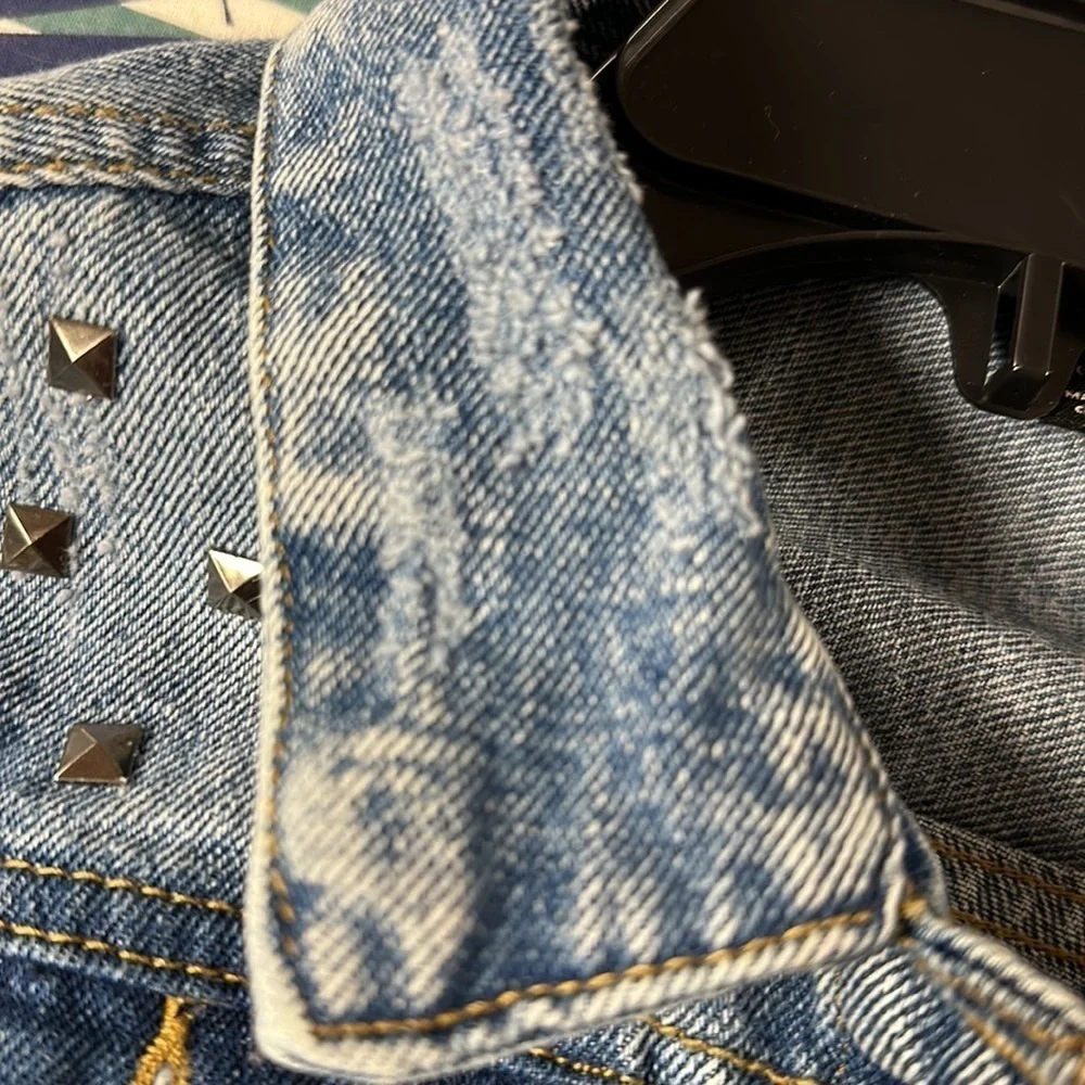 Super Cute Art class studded denim jacket, L (10/12) intentionally Distressed